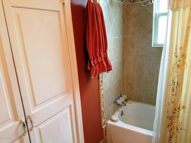 Bath with Storage