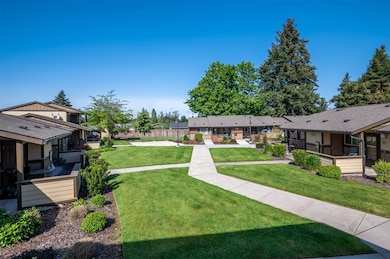 621 N Douglas St, Canby, OR 97013 - photo 5