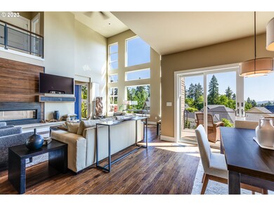Living Room/Dining Room