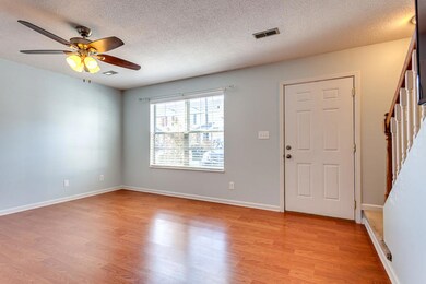 008171227-1-4758ScepterWayKnoxvilleTN-SM