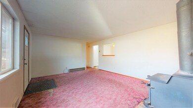 1313 NE Thompson Dr, Bend, OR 97701 - photo 6