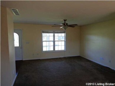 369 Helmwood Cir, Mount Washington, KY 40047 - photo 3