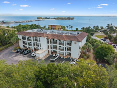 1623 Indian River Dr unit 103, Sebastian, FL 32958 - photo 3