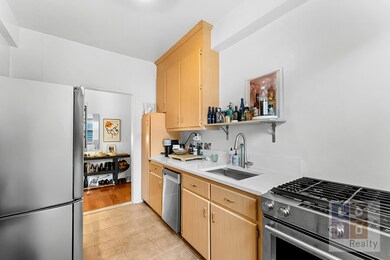 Amalgamated Dwellings unit JGC, New York, NY 10002 - photo 7