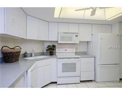 Seaplace unit 511, Longboat Key, FL 34228 - photo 3