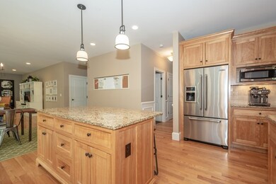 67 Front St, Hopkinton, MA 01748 - photo 5