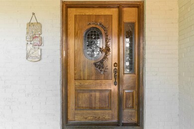 Welcome to 2987 Greenvale Drive