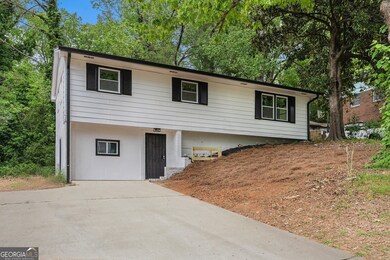 Prime Location Near Downtown Atlanta, The Airport, & More!