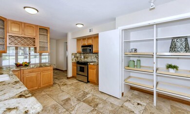 Kitchen 3
