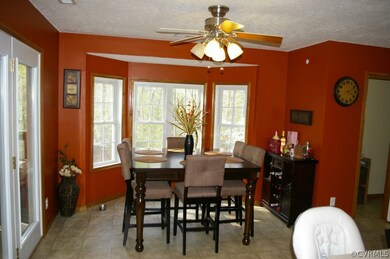 256 Parkwood Dr, Aylett, VA 23009 - photo 6