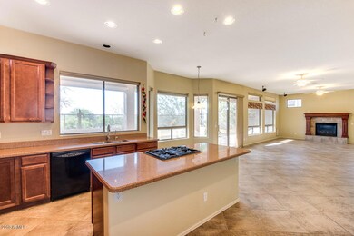 3912 N El Sereno