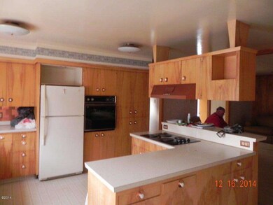 Kitchen (2)
