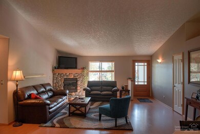 61357 Whitetail St, Bend, OR 97702 - photo 4