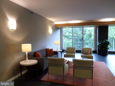 Van Ness East unit 930, Washington, DC 20008 - photo 4