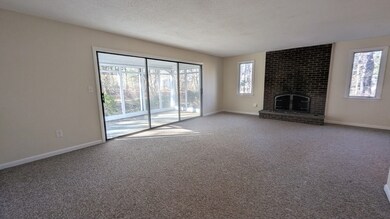 10 Sherwood Ave, Foxborough, MA 02035 - photo 5