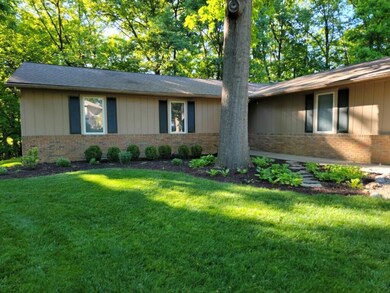 6507 Hearthstone Ave, Columbus, OH 43229 - photo 2