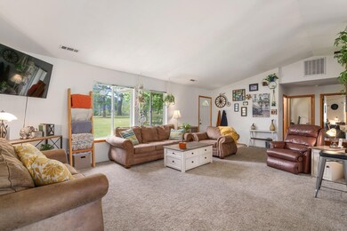 3300CedarFlatRd-008