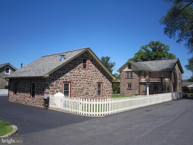 133 N Reamstown Rd, Stevens, PA 17578 - photo 3