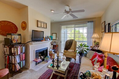 1600-525 Long Grove (3)