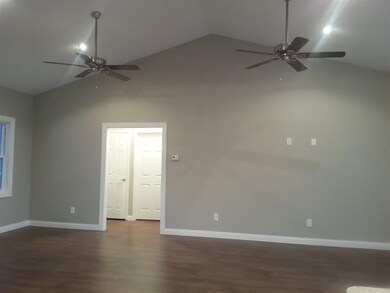 306 E Flora St, Washington, IN 47501 - photo 4