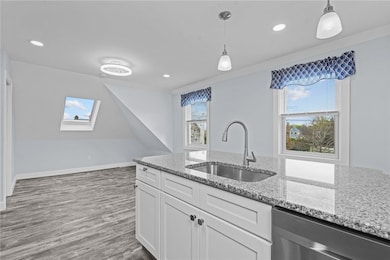 17 Selkirk Rd unit 3, Cranston, RI 02905 - photo 6