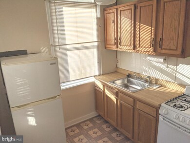 1632 N Calvert St unit 3, Baltimore, MD 21202 - photo 2