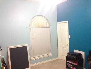 504 Pine Sisken St, Laredo, TX 78045 - photo 6