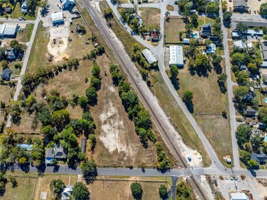 351 E Glenn St, Bellville, TX 77418 - photo 6