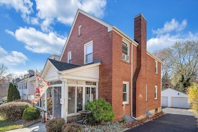 1909 Canterbury Rd SW, Roanoke, VA 24015 - photo 3