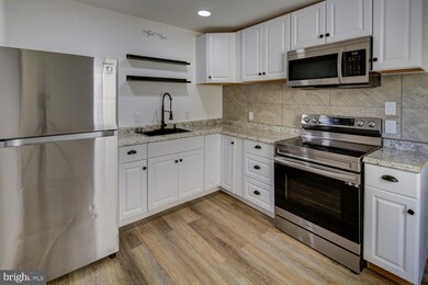 715 W 8th St, Wilmington, DE 19801 - photo 5