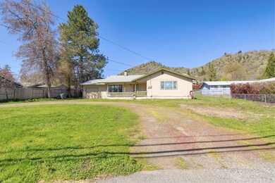2-web-or-mls-1854-ne-d-st