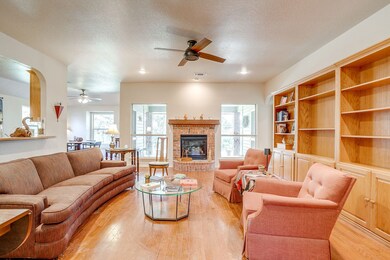 845 Royal Oak Ln, Burleson, TX 76028 - photo 6