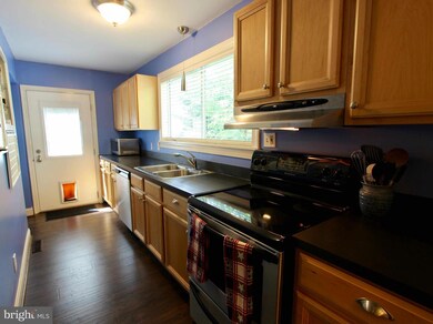 985 Round Top Dr, Annapolis, MD 21409 - photo 6