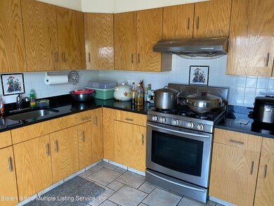 15 Studio Ln, Staten Island, NY 10304 - photo 4