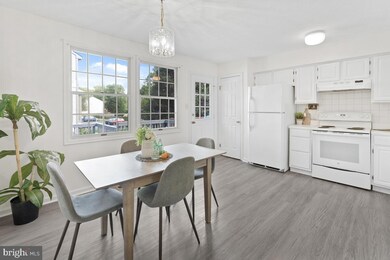 12403 Sky Blue Dr, Germantown, MD 20874 - photo 5