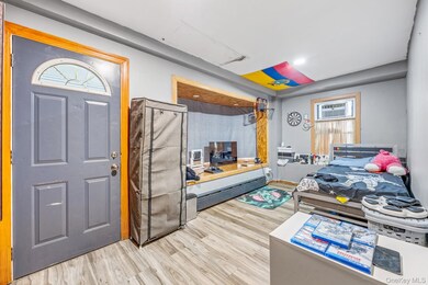 4239 Elbertson St, Elmhurst, NY 11373 - photo 4