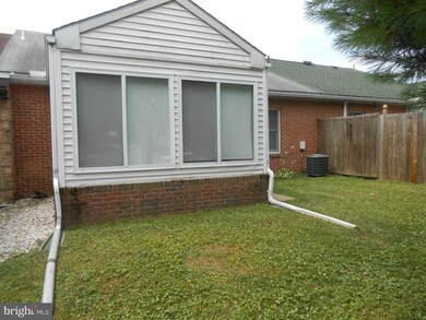 18006 Putter Dr, Hagerstown, MD 21740 - photo 3