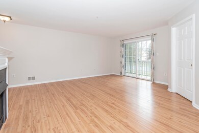 Living room 2