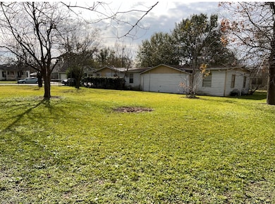 1026 Reverend b j Lewis Dr, Houston, TX 77088 - photo 6