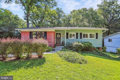 14413 Briarwood Terrace, Rockville, MD 20853 - photo 2