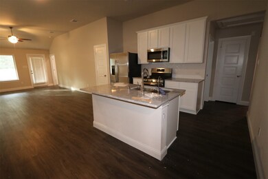 509 Bonnerville Ln, Magnolia, TX 77354 - photo 2