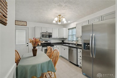 5778 Sharp Rd, Dayton, OH 45432 - photo 7