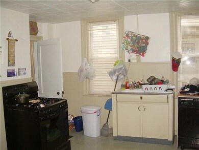 199 Robinson St, North Tonawanda, NY 14120 - photo 3