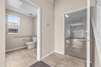 1602 W Artesia Square unit A, Gardena, CA 90248 - photo 4