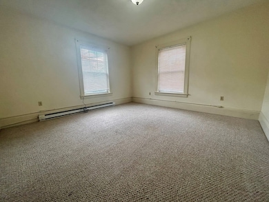 237 Water St unit 2R, Clinton, MA 01510 - photo 7