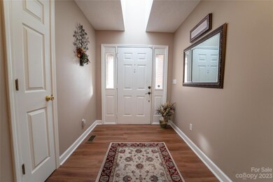 73 Chestnut Ln, Hendersonville, NC 28792 - photo 3