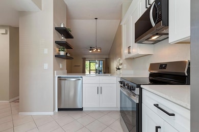 2640 King Oak Cir, Saint Cloud, FL 34769 - photo 4