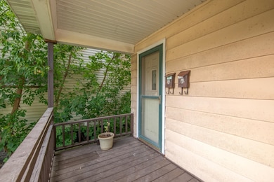 828 Mather St, Green Bay, WI 54303 - photo 3