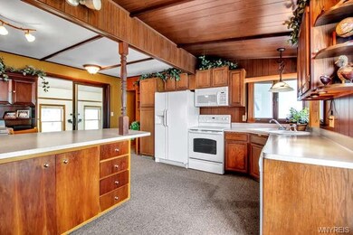 14607 Lakeshore Rd, Kent, NY 14477 - photo 7