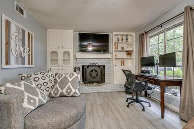 302 Somerset Cir, Bedford, TX 76022 - photo 7